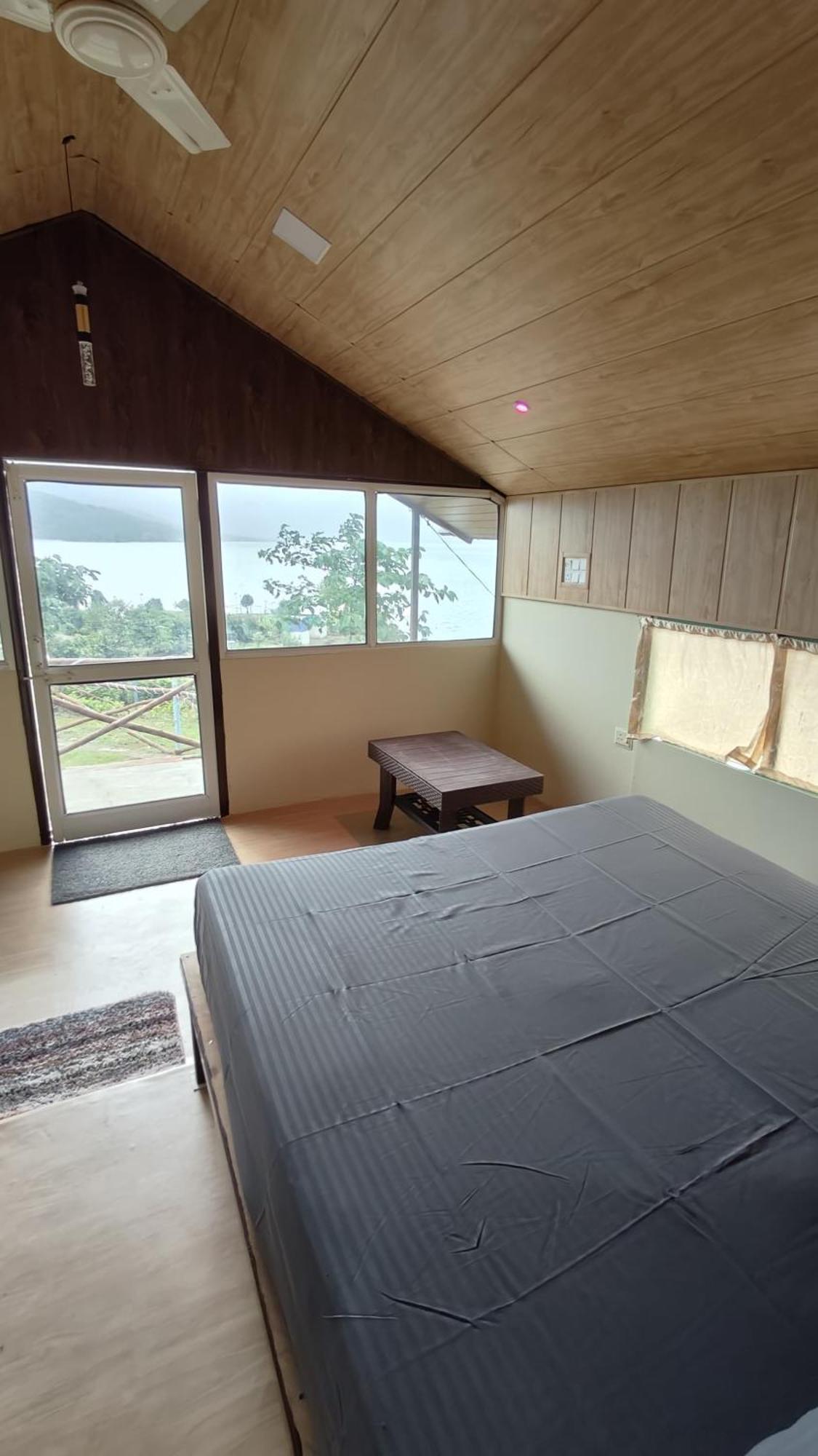 Shelby Pawana Lake Cottages & Camping Tents Lonavala Buitenkant foto