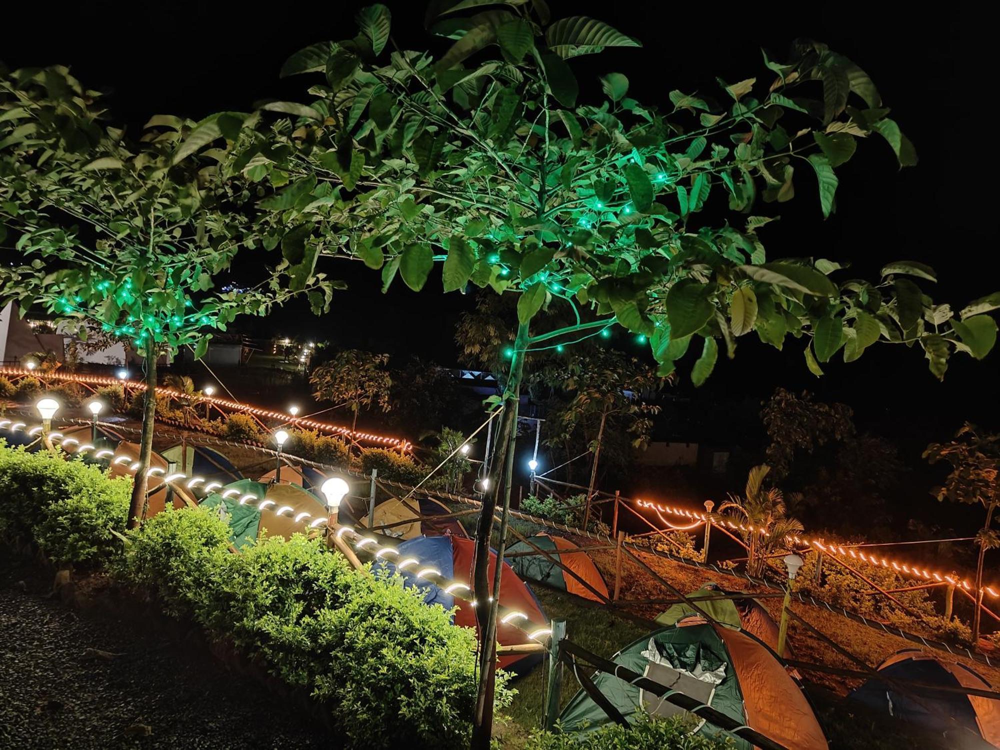 Shelby Pawana Lake Cottages & Camping Tents Lonavala Buitenkant foto